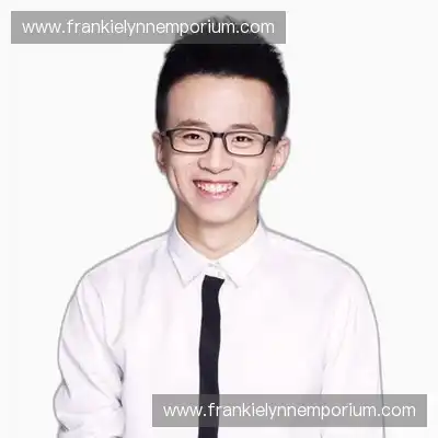 梁美志